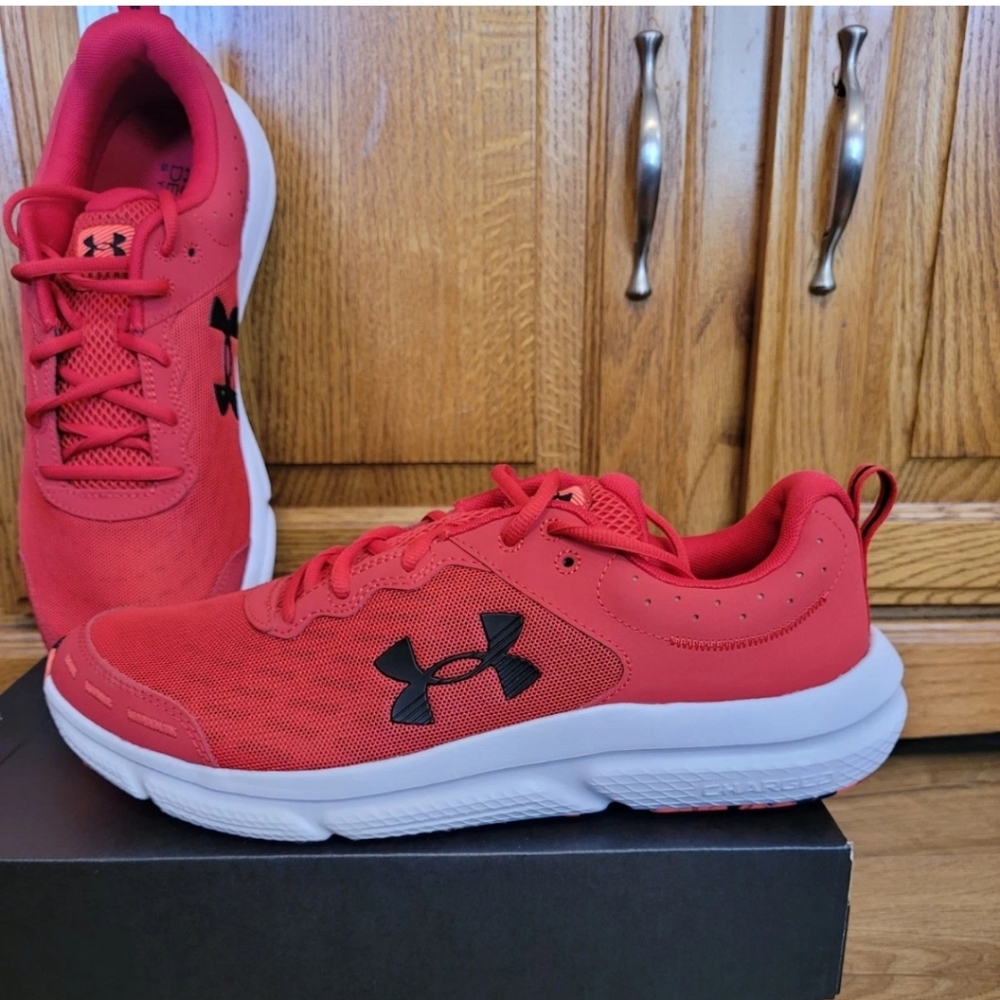 Under Armour Mens Size 11.5 UA Charged Assert 10 Red Athletic Shoe Sneaker NEW - Picture 2 of 10